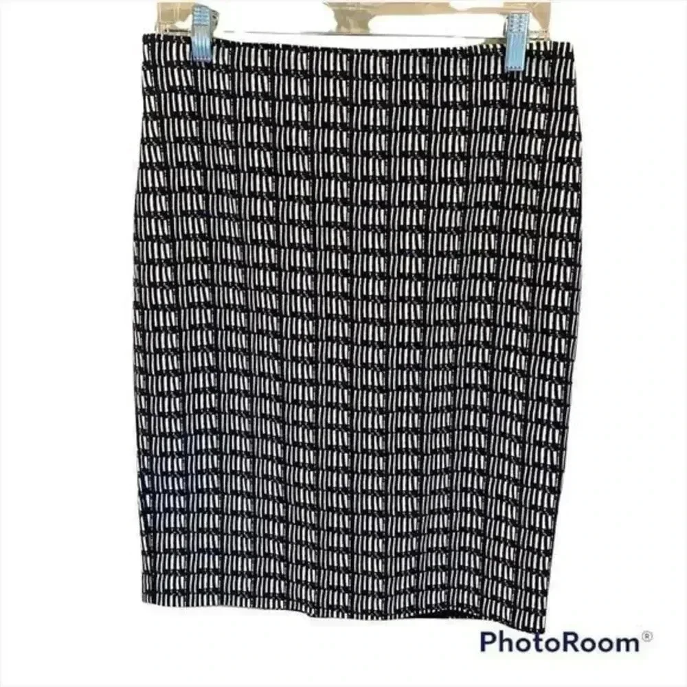 Adrianna Papell pencil skirt
